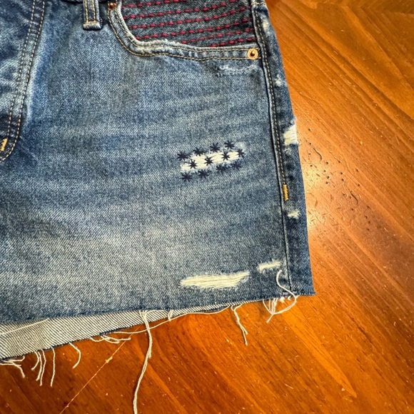 Old Navy OG Short Button Fly Hi Rise Patriotic Embellished Jean Shorts Size 10 - Picture 10 of 16